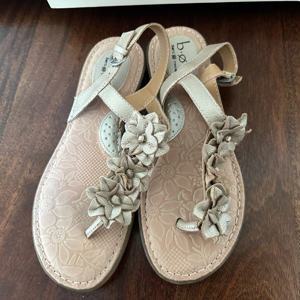 BOC Floral T-Strap Leather Sandals in Metallic Tan